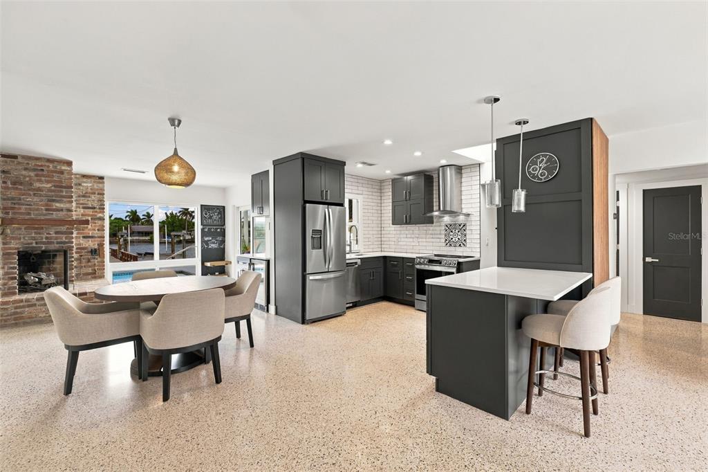 Property for sale at 2440 S SHORE DRIVE SE, ST PETERSBURG, FL, 33705