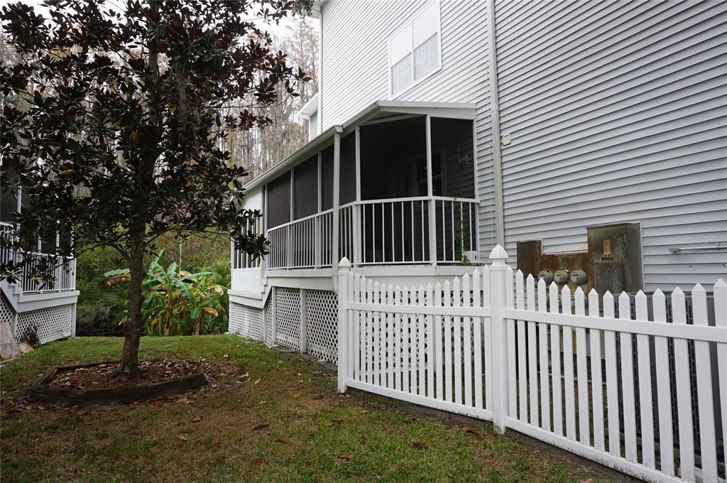 Property for sale at 2051 VISTA DEL SOL CIRCLE UNIT 201, LUTZ, FL, 33558
