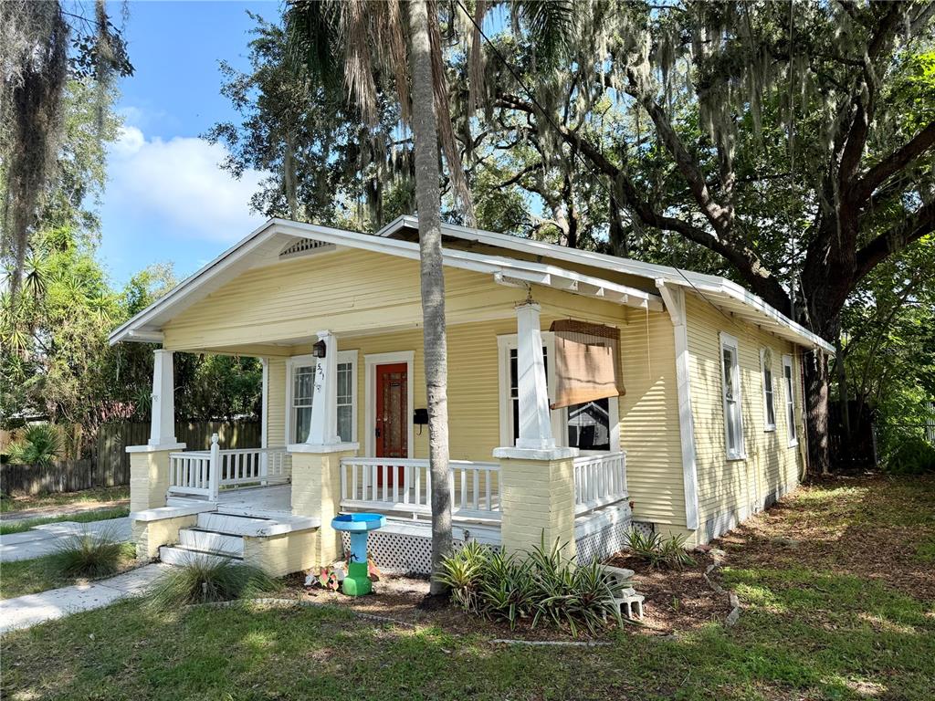 Property for sale at 521 YOUNG PLACE, LAKELAND, FL, 33803