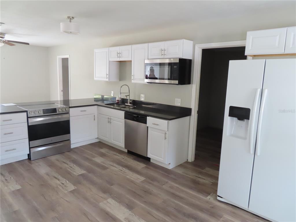 Property for sale at 1215 WINDSOR CIRCLE, BRANDON, FL, 33510
