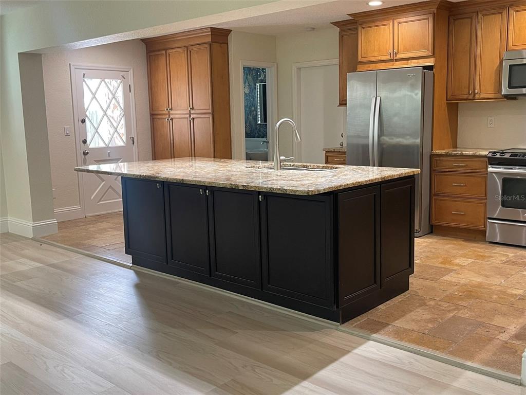 Property for sale at 1850 JUAREZ WAY S, ST PETERSBURG, FL, 33712