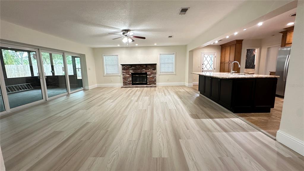 Property for sale at 1850 JUAREZ WAY S, ST PETERSBURG, FL, 33712