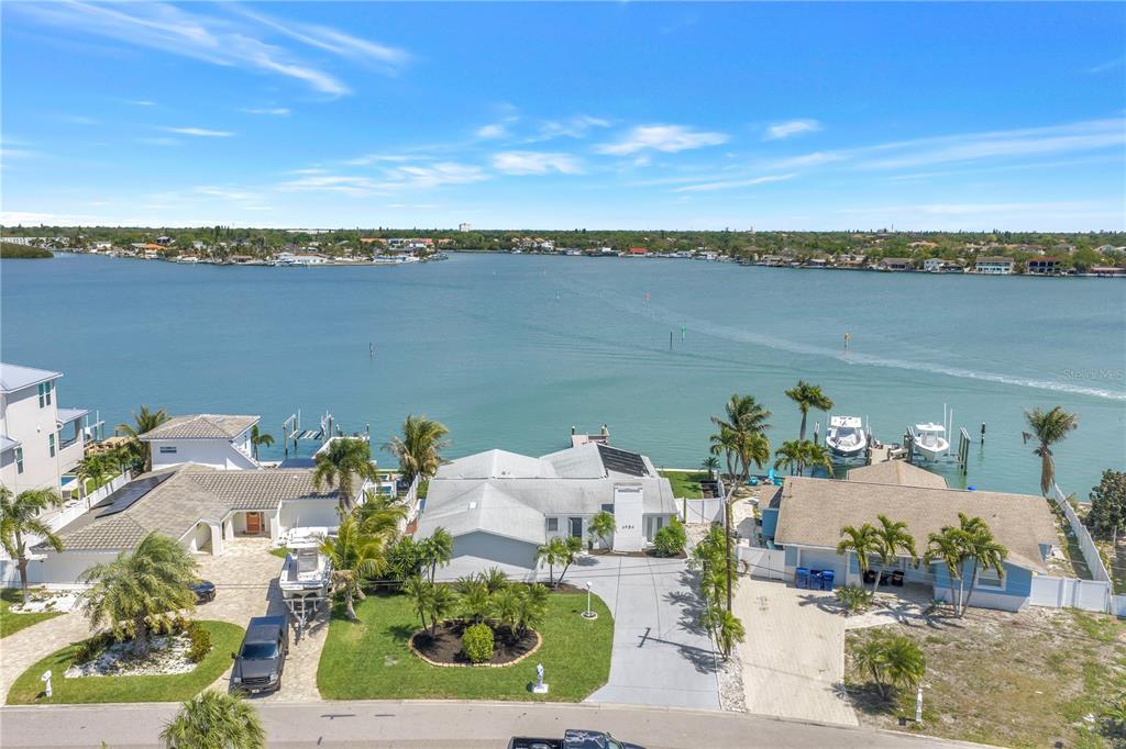 Property for sale at 6984 S SHORE DRIVE S, ST PETERSBURG, FL, 33707