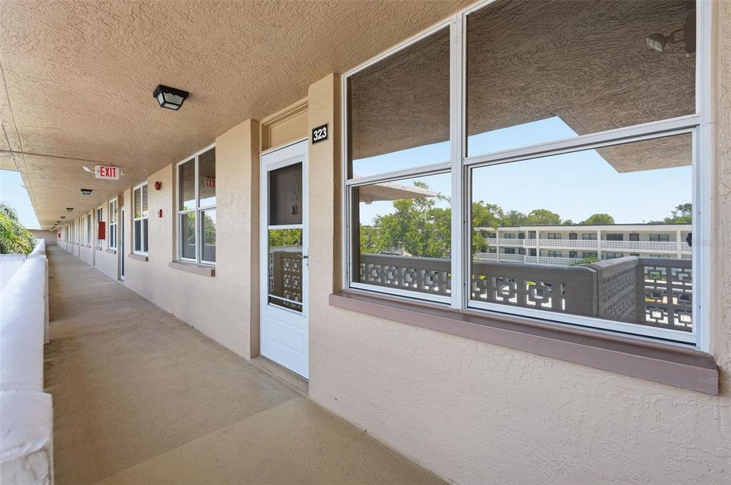 Property for sale at 4915 BAY STREET NE UNIT 323, ST PETERSBURG, FL, 33703