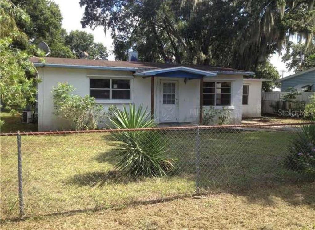Property for sale at 2612 SMITHTOWN DRIVE, LAKELAND, FL, 33801