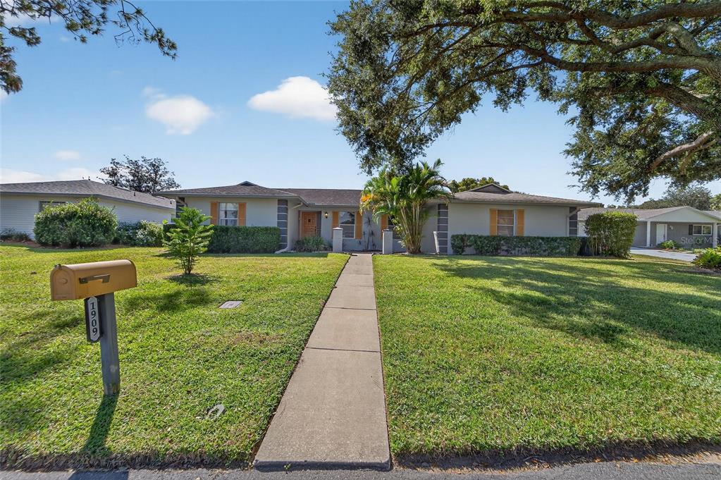Property for sale at 1909 KIMBALL COURT S, LAKELAND, FL, 33813