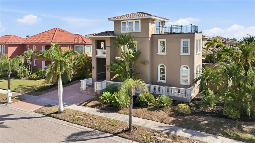 Property for sale at 1304 JUMANA LOOP, APOLLO BEACH, FL, 33572