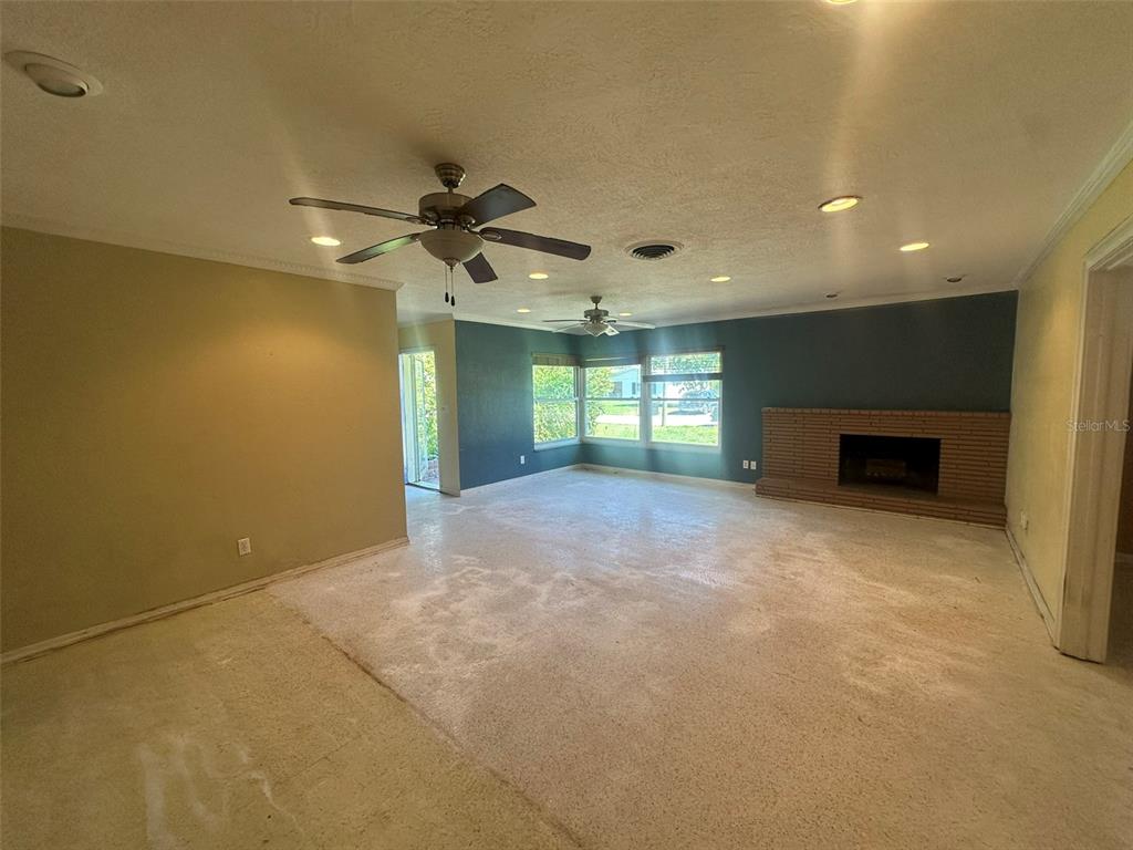 Property for sale at 4133 NARVAREZ WAY S, ST PETERSBURG, FL, 33712