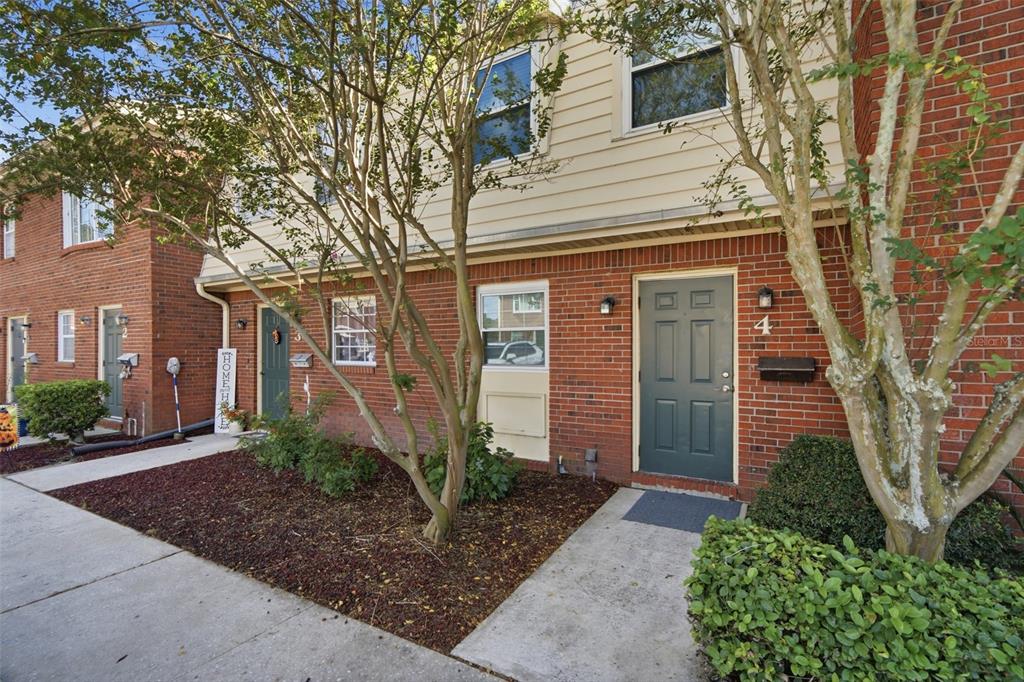 Property for sale at 1920 E EDGEWOOD DRIVE UNIT E4, LAKELAND, FL, 33803