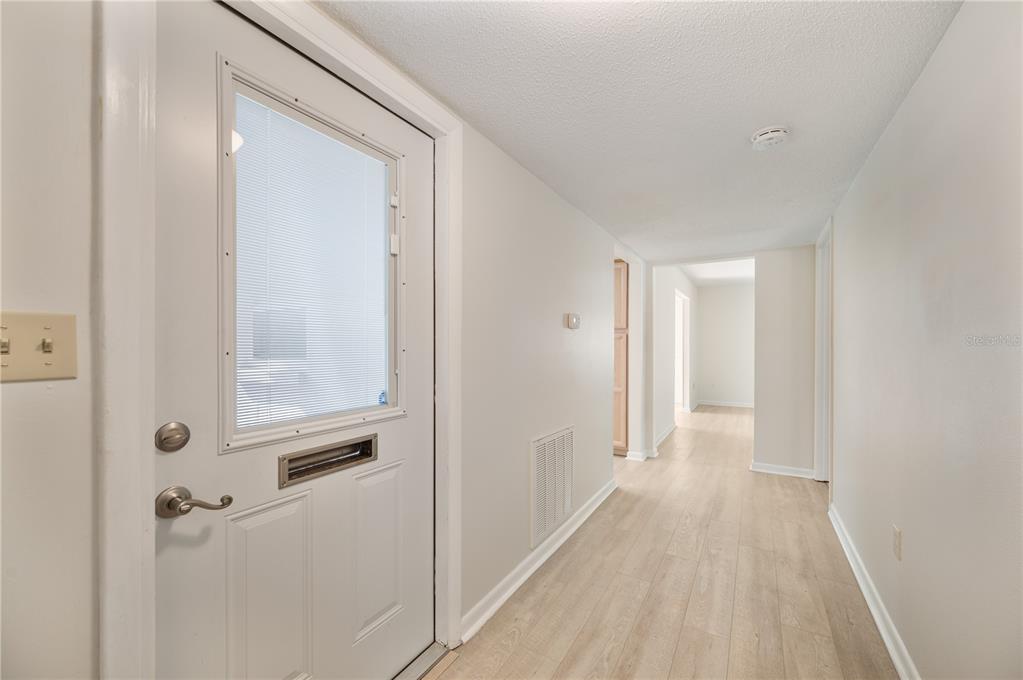 Property for sale at 616 COTTAGE LANE UNIT 616, LAKELAND, FL, 33803