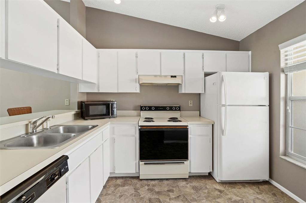 Property for sale at 12239 SUN VISTA COURT E, TREASURE ISLAND, FL, 33706