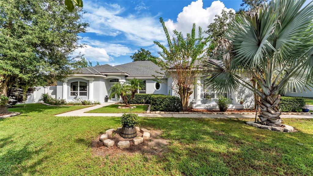 Property for sale at 6626 ROYAL FOREST DR, LAKELAND, FL, 33811