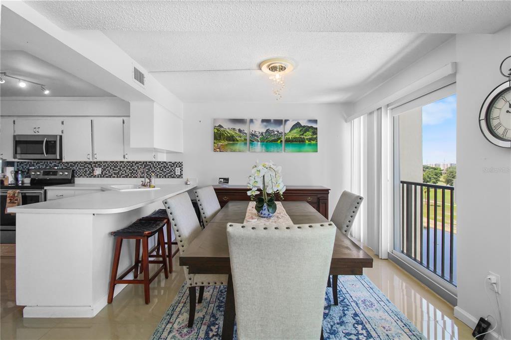 Property for sale at 225 COUNTRY CLUB DRIVE UNIT 1604, LARGO, FL, 33771