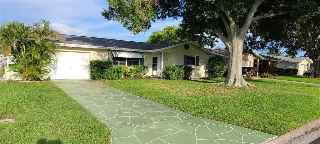 Property for sale at 9901 111TH LANE, SEMINOLE, FL, 33772