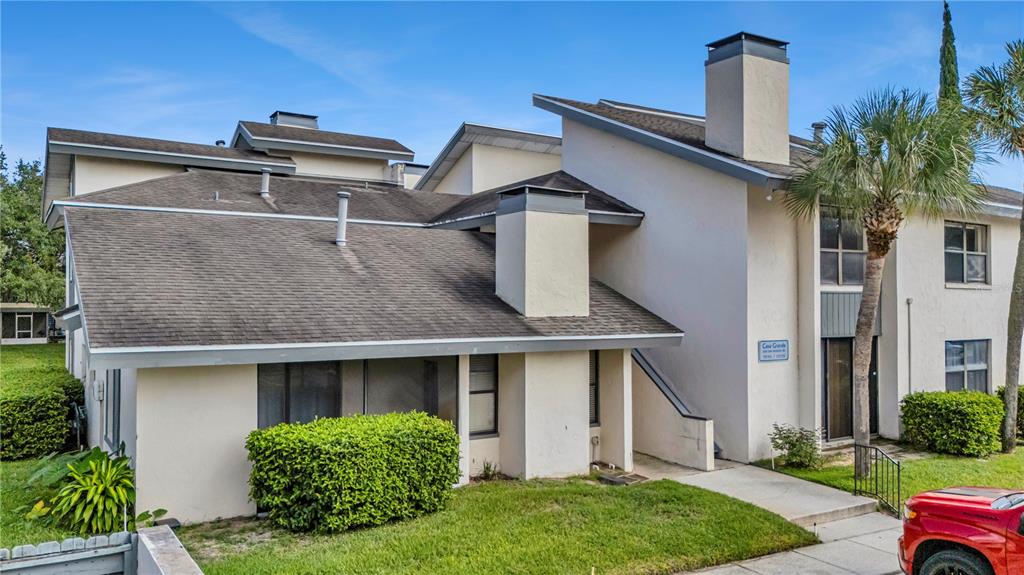 Property for sale at 2050 SAN MARCOS DRIVE SE UNIT 211, WINTER HAVEN, FL, 33880