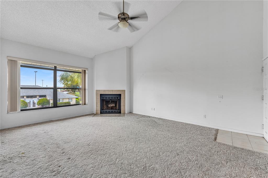 Property for sale at 2050 SAN MARCOS DRIVE SE UNIT 211, WINTER HAVEN, FL, 33880
