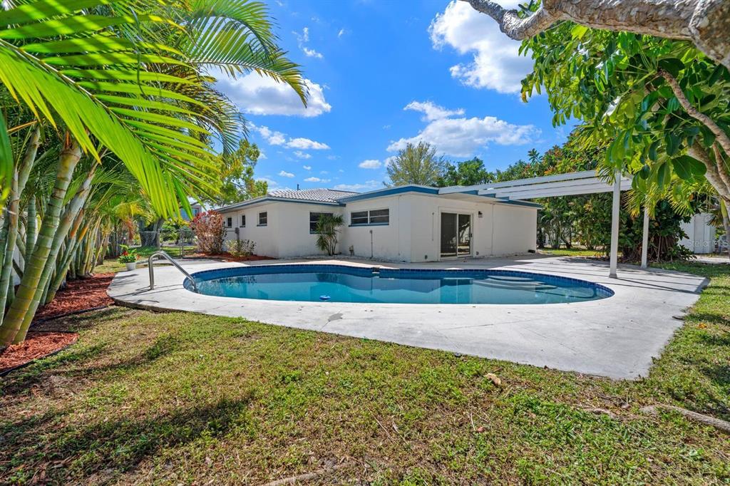 Property for sale at 4540 BAYSHORE BOULEVARD NE, ST PETERSBURG, FL, 33703