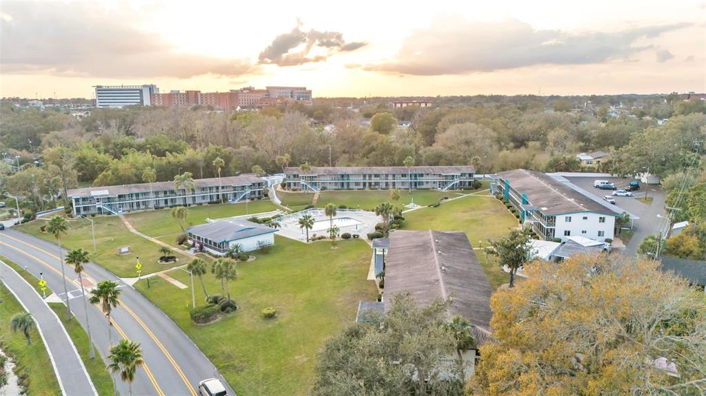 Property for sale at 1600 W LAKE PARKER DRIVE UNIT B9, LAKELAND, FL, 33805