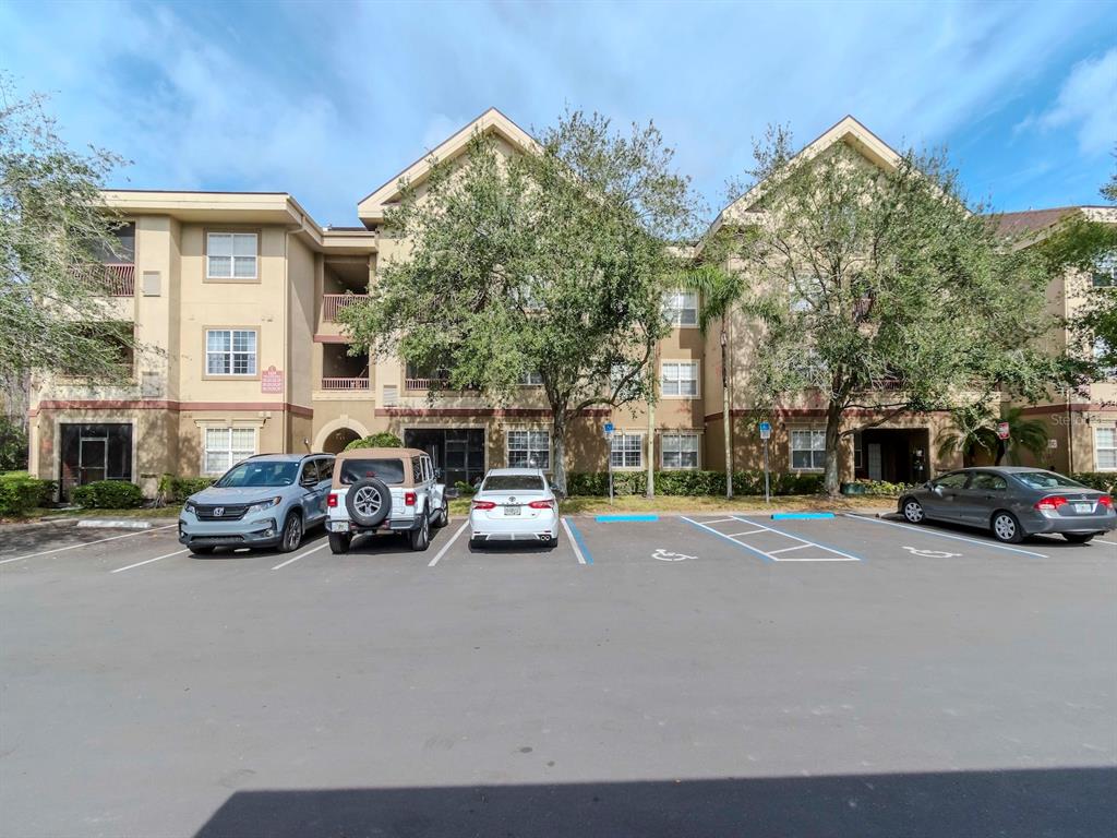 Property for sale at 1429 VILLA CAPRI CIRCLE UNIT 306, ODESSA, FL, 33556
