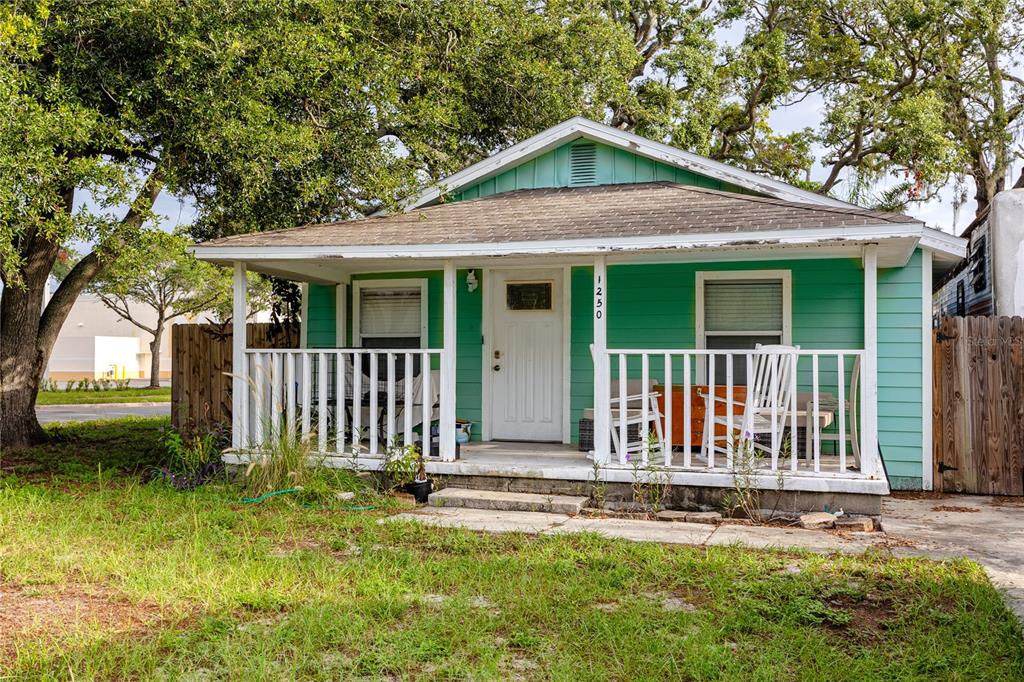 Property for sale at 1250 LAKEVIEW ROAD, CLEARWATER, FL, 33756