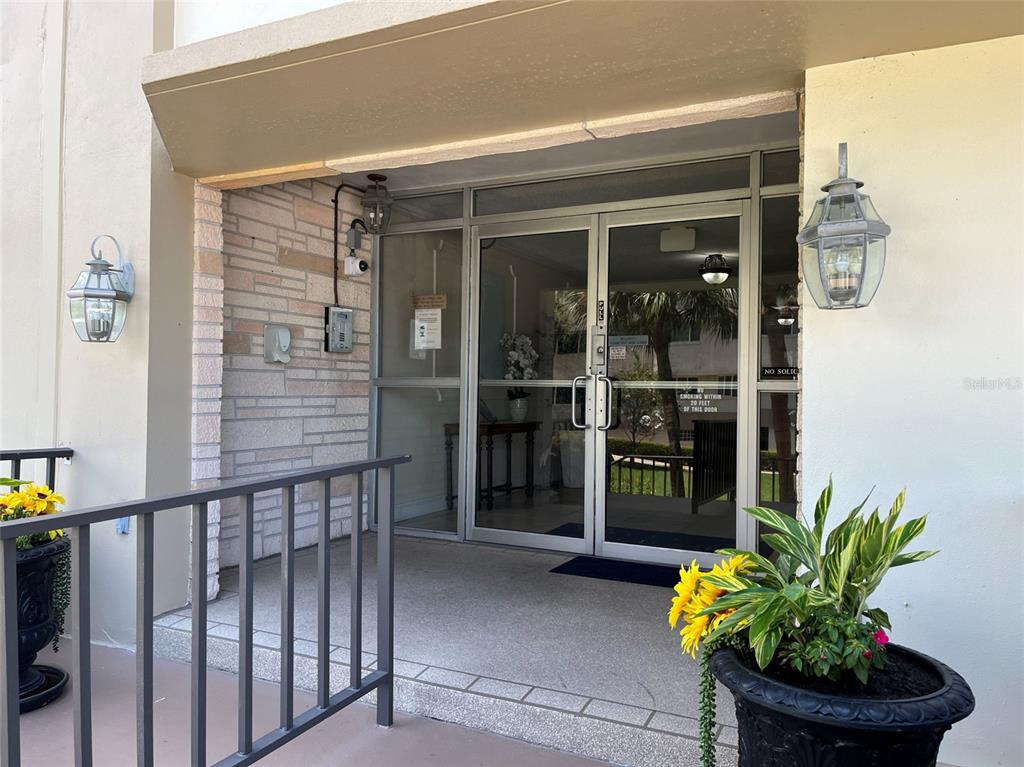 Property for sale at 100 BLUFF VIEW DRIVE UNIT 211A, BELLEAIR BLUFFS, FL, 33770