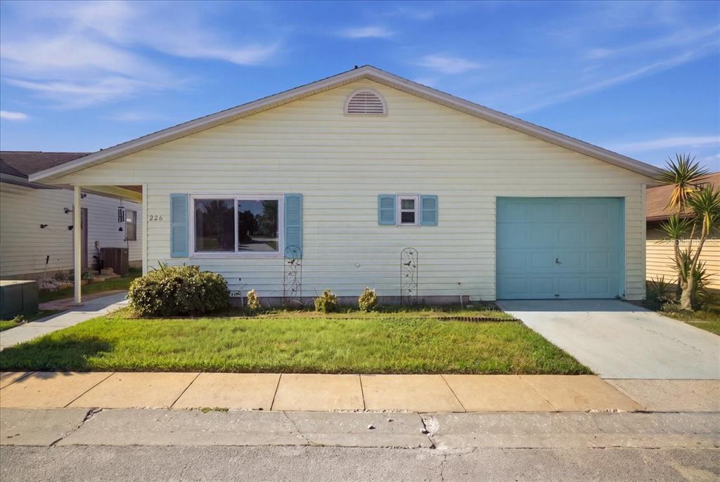 Property for sale at 2240 SEA ISLAND CIRCLE N, LAKELAND, FL, 33810