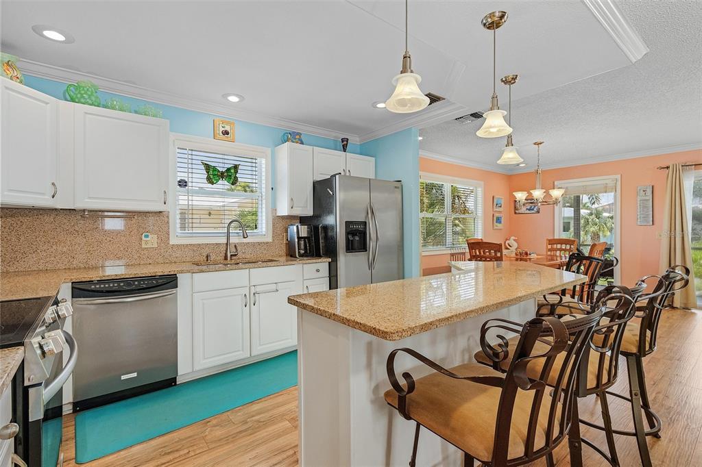 Open kitchen