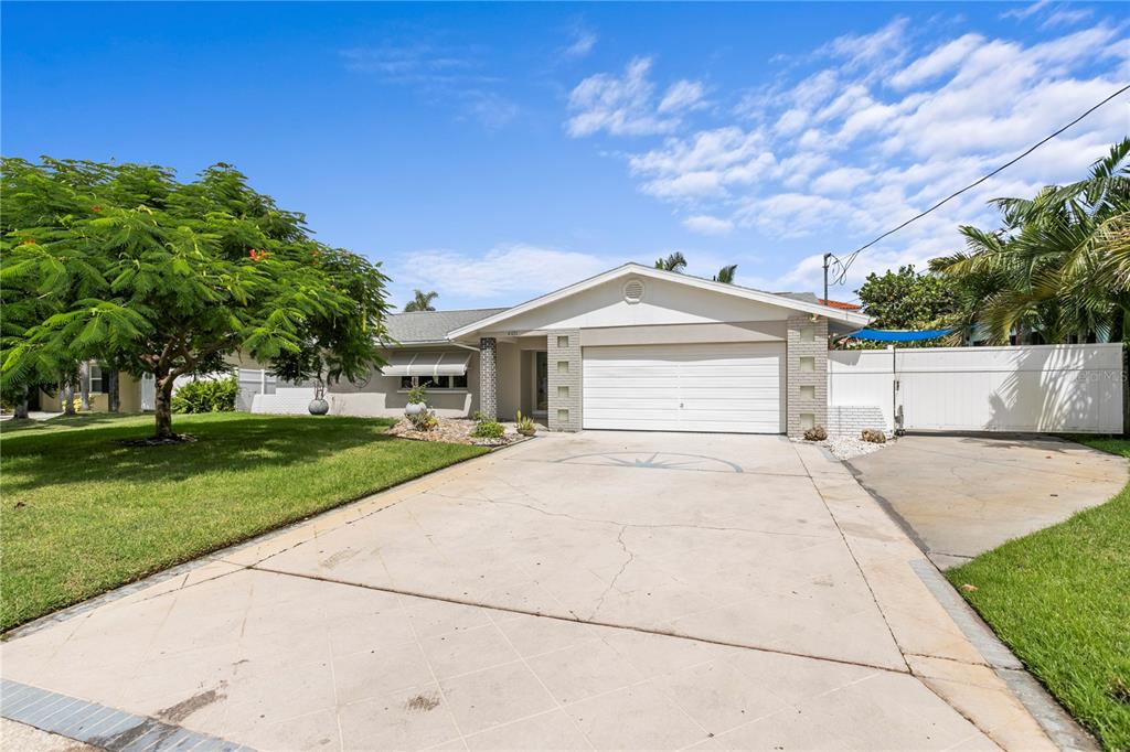 Property for sale at 4051 14TH STREET NE, ST PETERSBURG, FL, 33703