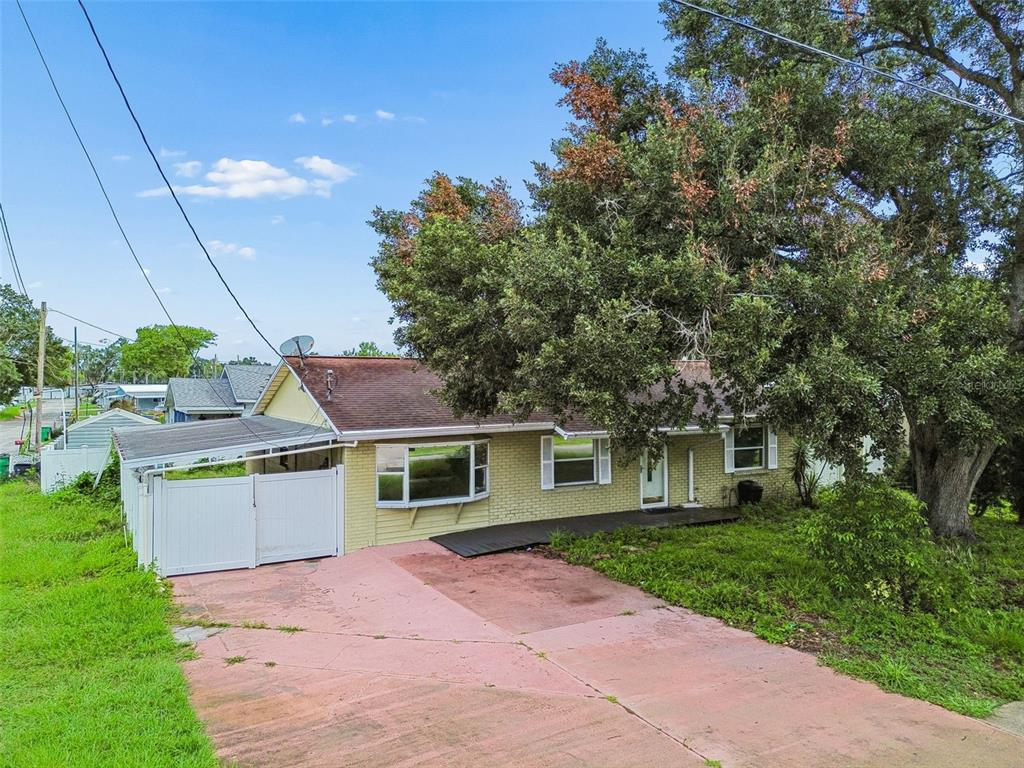 Property for sale at 38621 NORTH AVENUE, ZEPHYRHILLS, FL, 33542