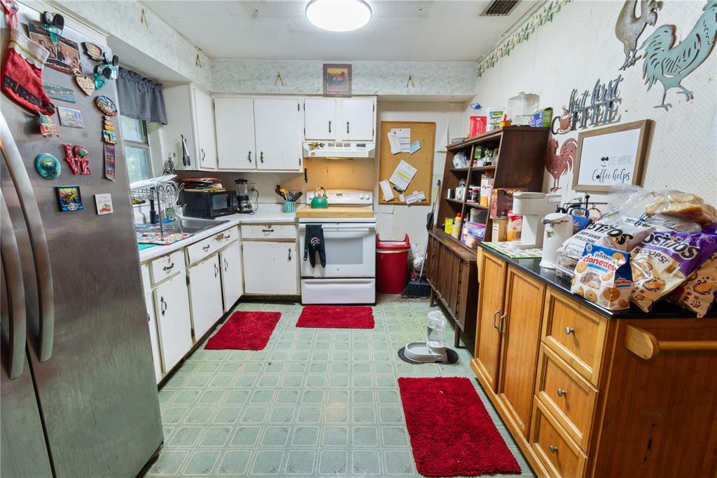 Property for sale at 1572 CHURCHILL COURT, LAKELAND, FL, 33801