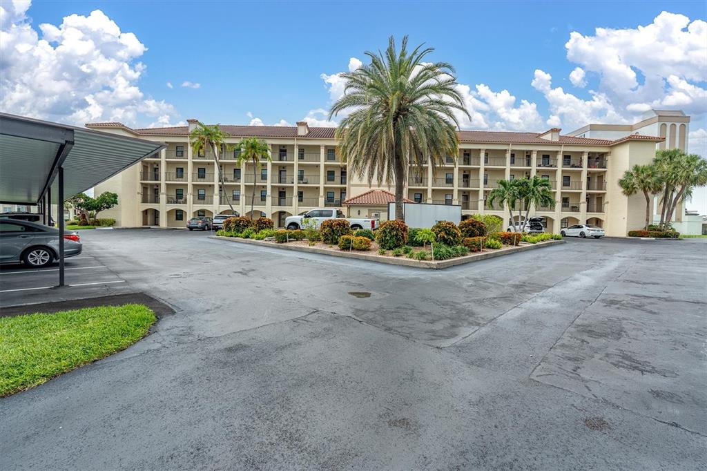 Property for sale at 19029 US HIGHWAY 19 N UNIT 26-208, CLEARWATER, FL, 33764