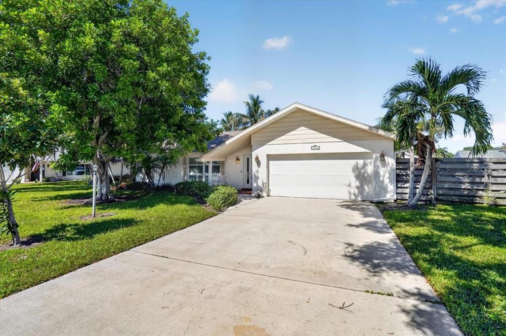 Property for sale at 7604 19TH AVENUE DRIVE W, BRADENTON, FL, 34209