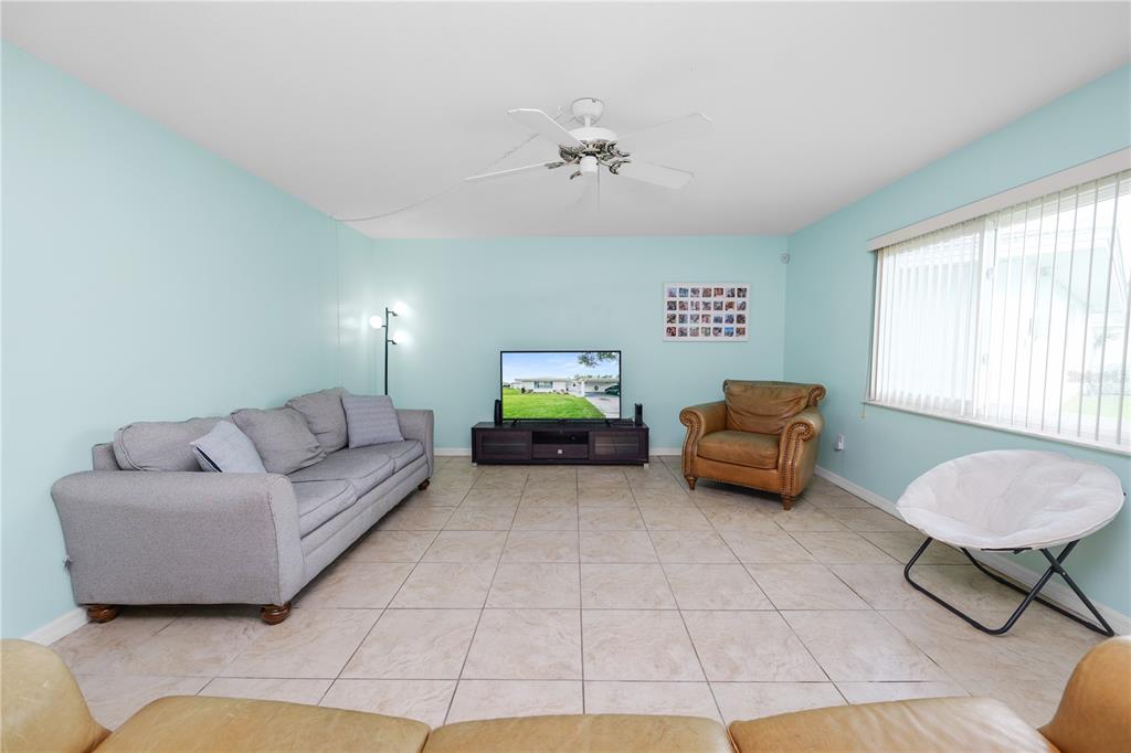 Property for sale at 711 BARBER CIRCLE UNIT 711, LAKELAND, FL, 33803