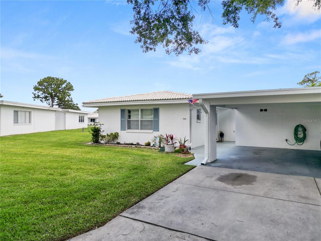 Property for sale at 711 BARBER CIRCLE UNIT 711, LAKELAND, FL, 33803