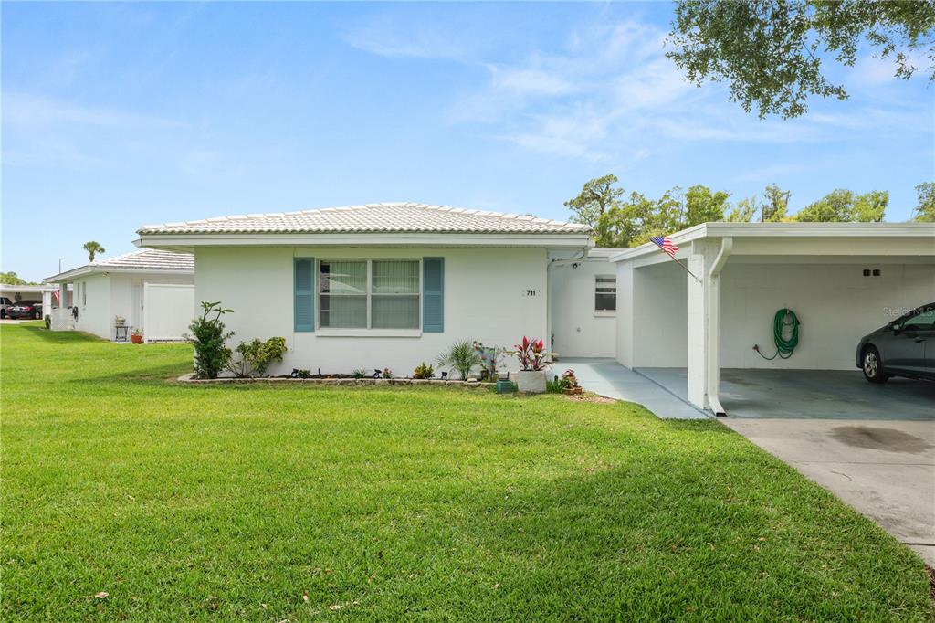 Property for sale at 711 BARBER CIRCLE UNIT 711, LAKELAND, FL, 33803