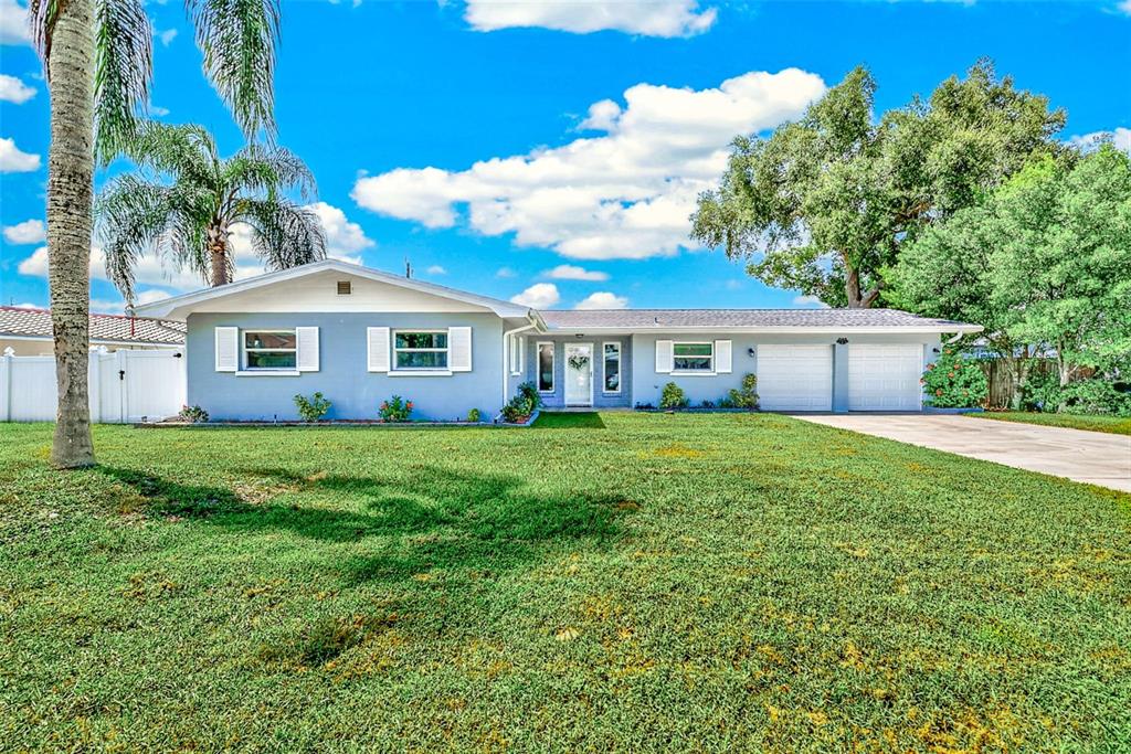 Property for sale at 2165 CAMPUS DRIVE, CLEARWATER, FL, 33764