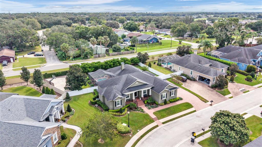 Property for sale at 6626 CRESCENT WOODS CIRCLE, LAKELAND, FL, 33813