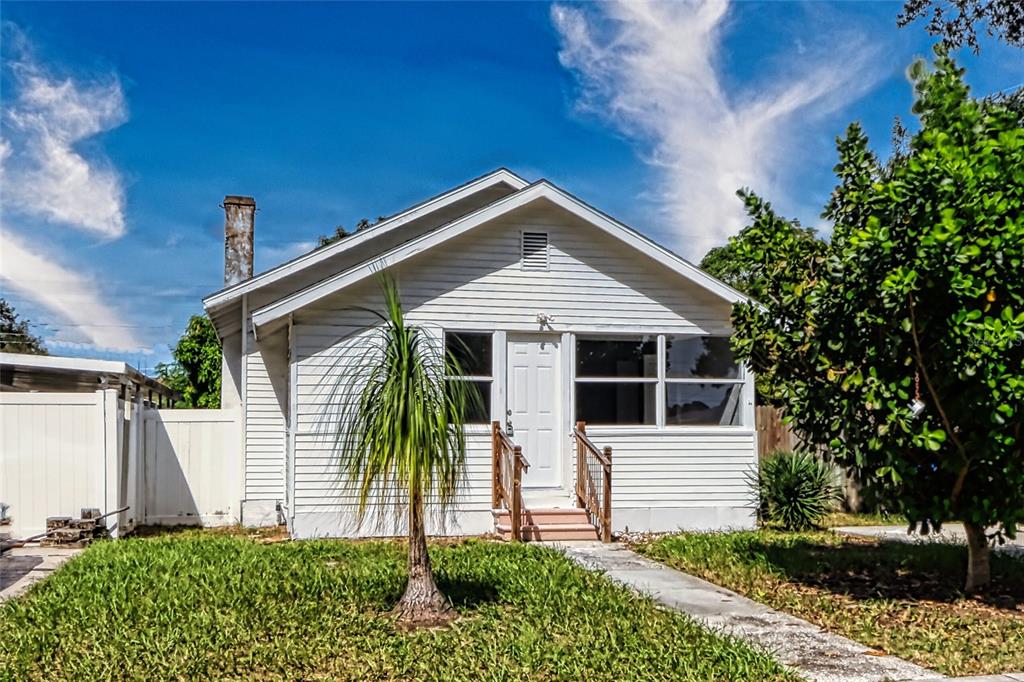 Property for sale at 2627 17TH AVENUE N, ST PETERSBURG, FL, 33713