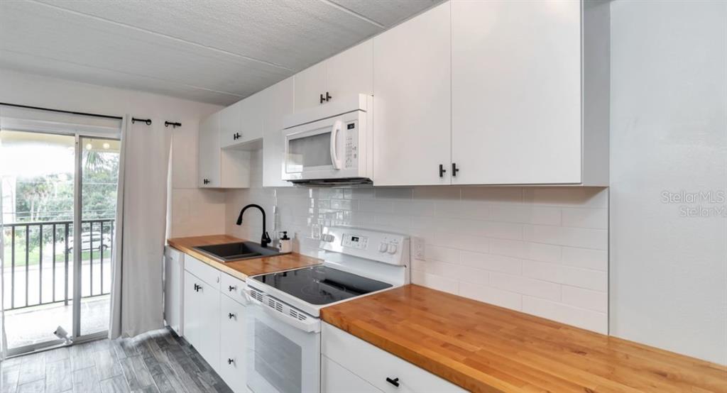 Property for sale at 4435 1ST STREET NE UNIT 308, ST PETERSBURG, FL, 33703