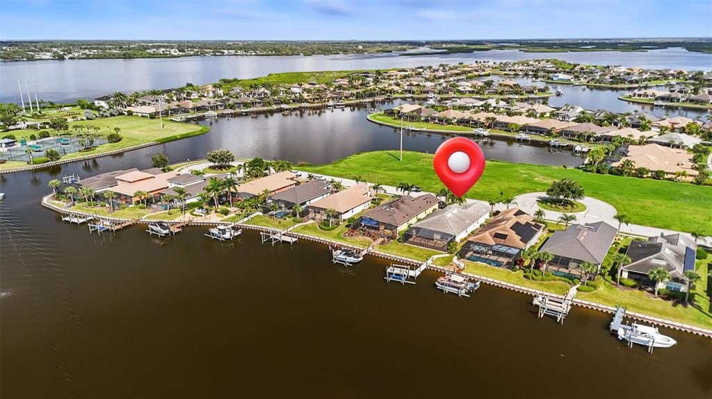 Property for sale at 1022 OVERLOOK COURT, BRADENTON, FL, 34208
