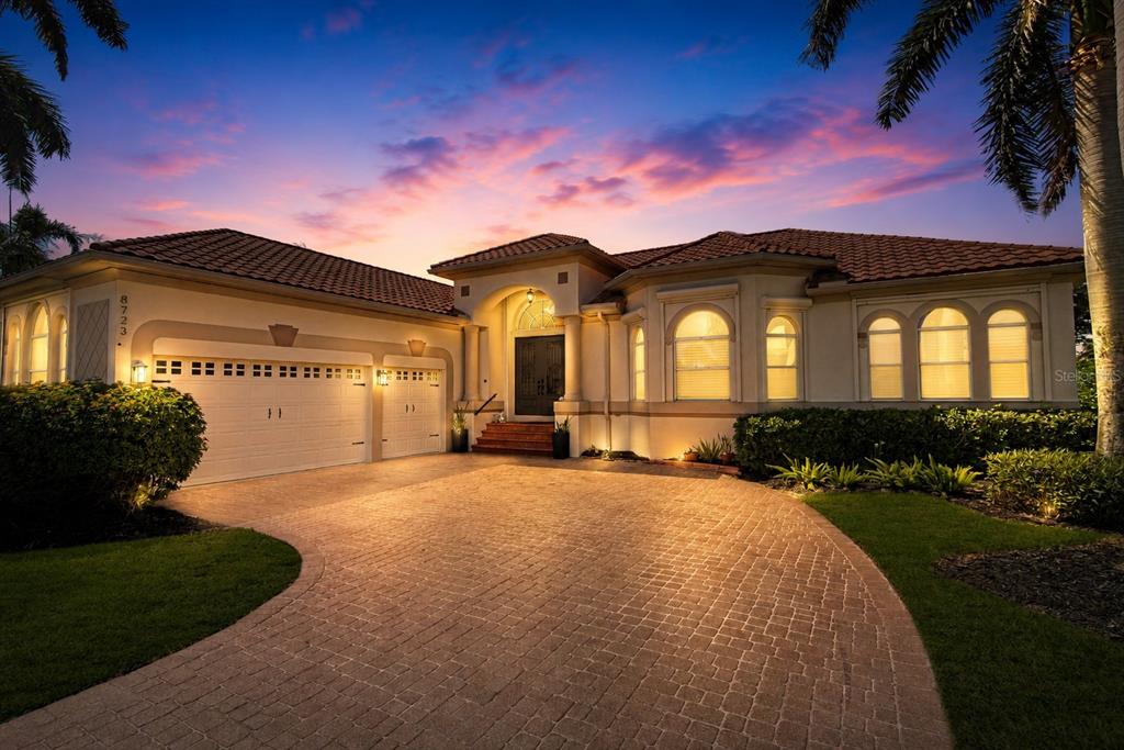 Property for sale at 8723 S LAKE CIRCLE, FORT MYERS, FL, 33908