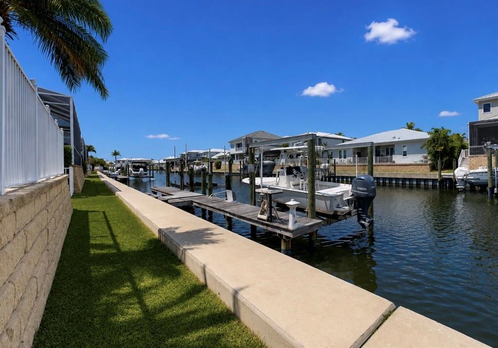 Property for sale at 611 MIRABAY BOULEVARD, APOLLO BEACH, FL, 33572