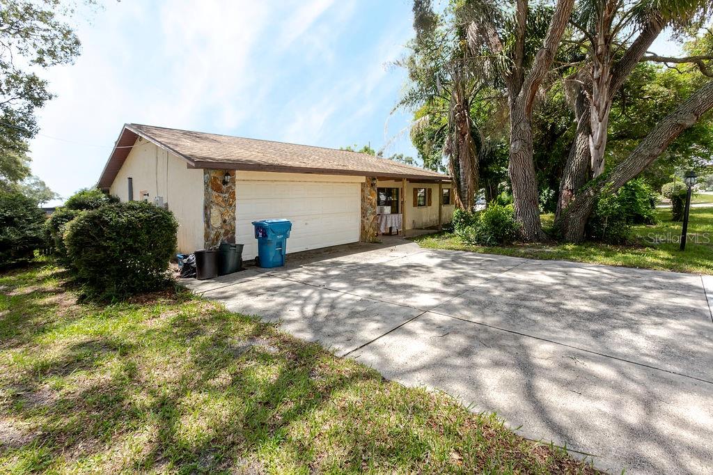 Property for sale at 1042 TRYON CIRCLE, SPRING HILL, FL, 34606