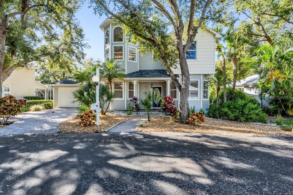 Tons of curb appeal