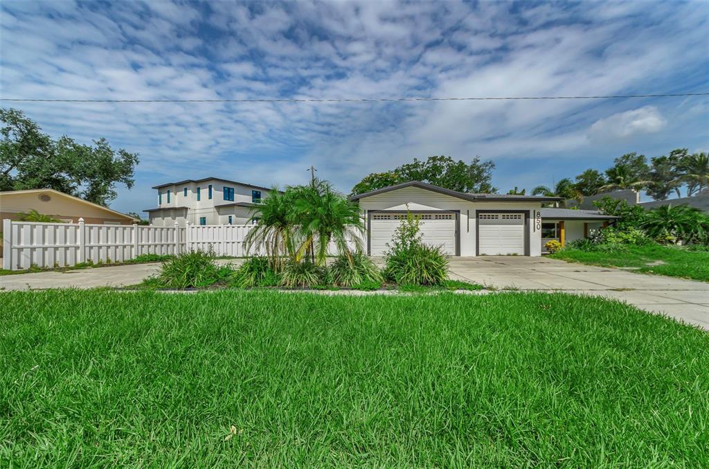 Property for sale at 850 RAFAEL BOULEVARD NE, ST PETERSBURG, FL, 33704