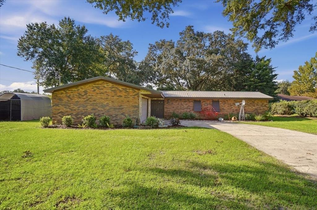 Property for sale at 611 E HIGHLAND DRIVE, LAKELAND, FL, 33813