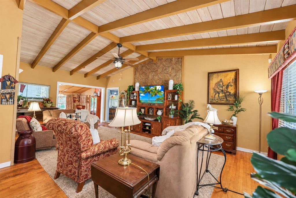 Property for sale at 4201 NARVAREZ WAY S, ST PETERSBURG, FL, 33712
