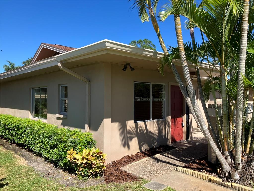 Property for sale at 2460 LAURELWOOD DRIVE UNIT E, CLEARWATER, FL, 33763