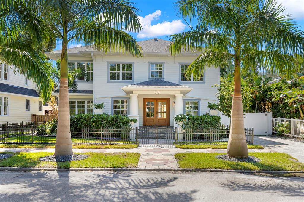 Property for sale at 816 15TH AVENUE NE, ST PETERSBURG, FL, 33704