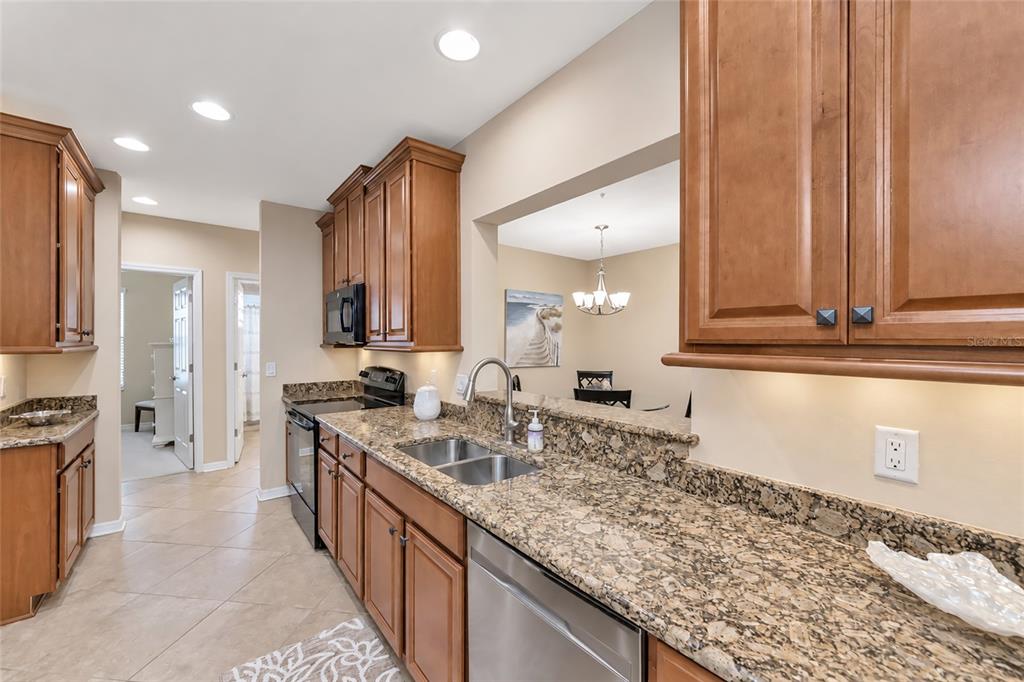 Property for sale at 7321 SKYBIRD ROAD UNIT 397, BRADENTON, FL, 34209
